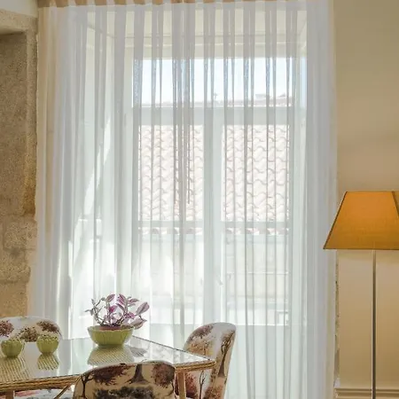 Apartment Boutique Rentals-flores Chic In Historical Center *