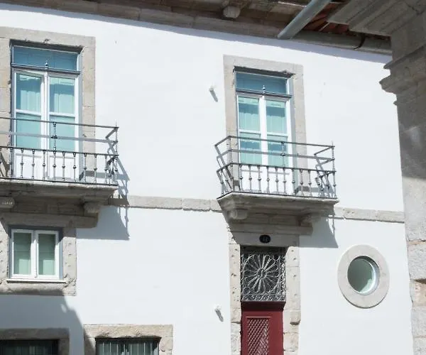 Boutique Rentals-flores Chic In Historical Center Apartament