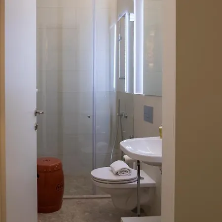 Boutique Rentals-flores Chic In Historical Center شقة *